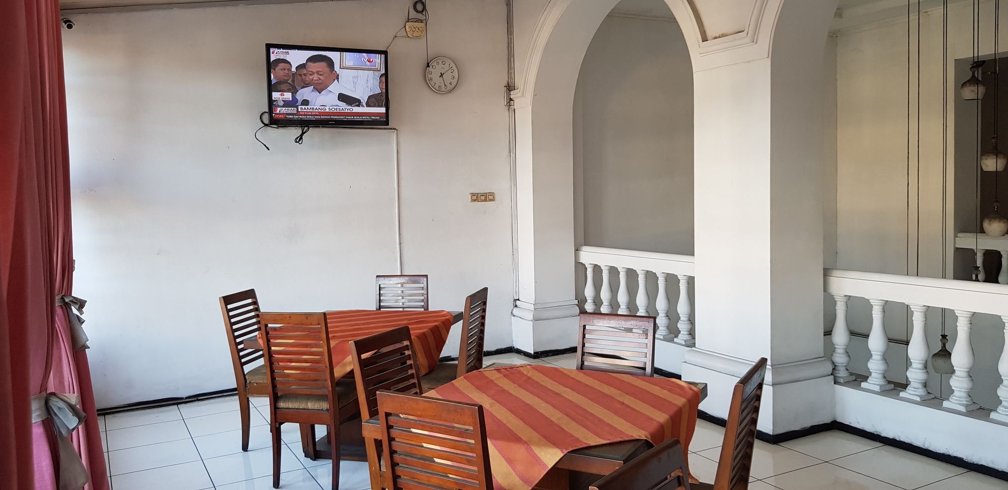 Hotel Dequr Jakarta Kota Exteriör bild